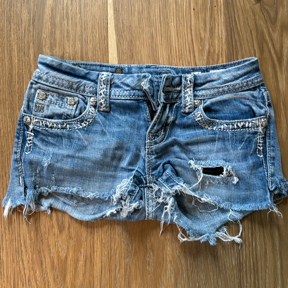 Miss Me cut off denim shorts